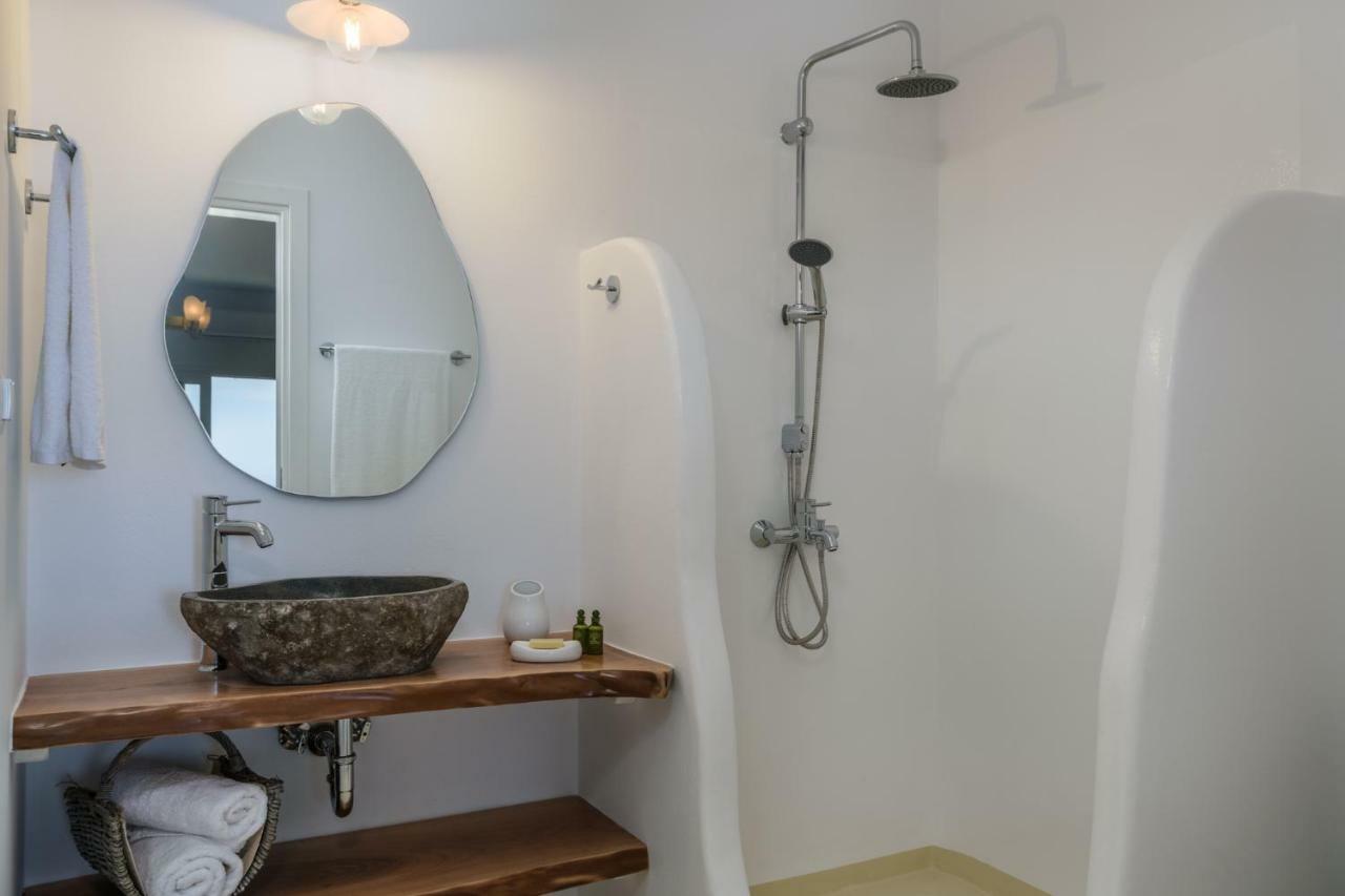 Heavenly Milos Suites Agia Kiriaki Beach  Eksteriør billede