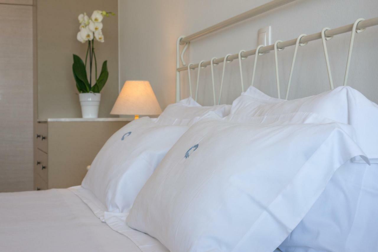 Heavenly Milos Suites Agia Kiriaki Beach  Eksteriør billede