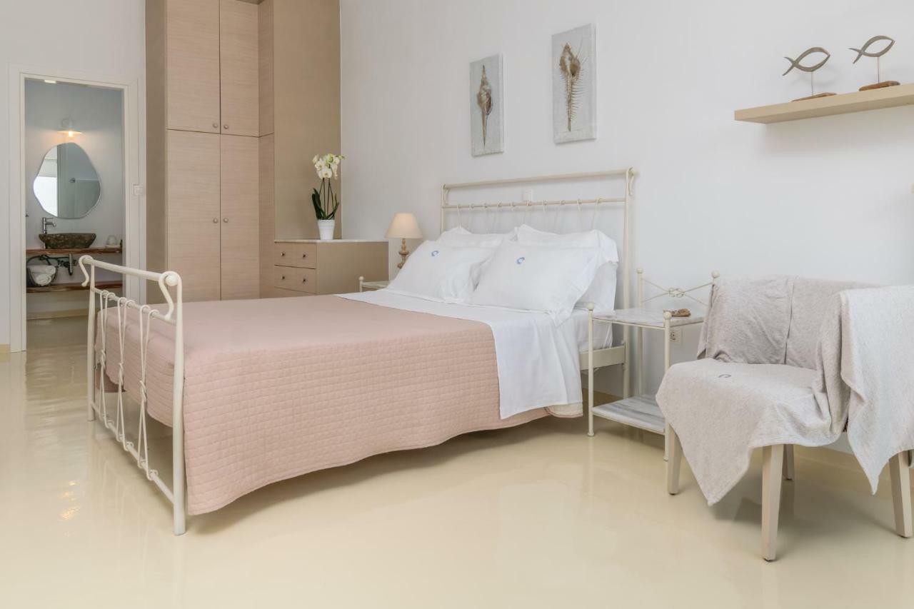 Heavenly Milos Suites Agia Kiriaki Beach  Eksteriør billede