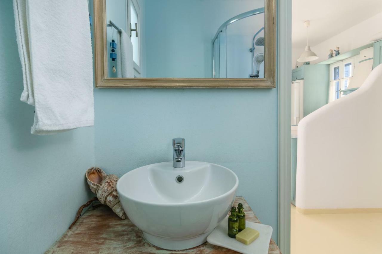 Heavenly Milos Suites Agia Kiriaki Beach  Eksteriør billede